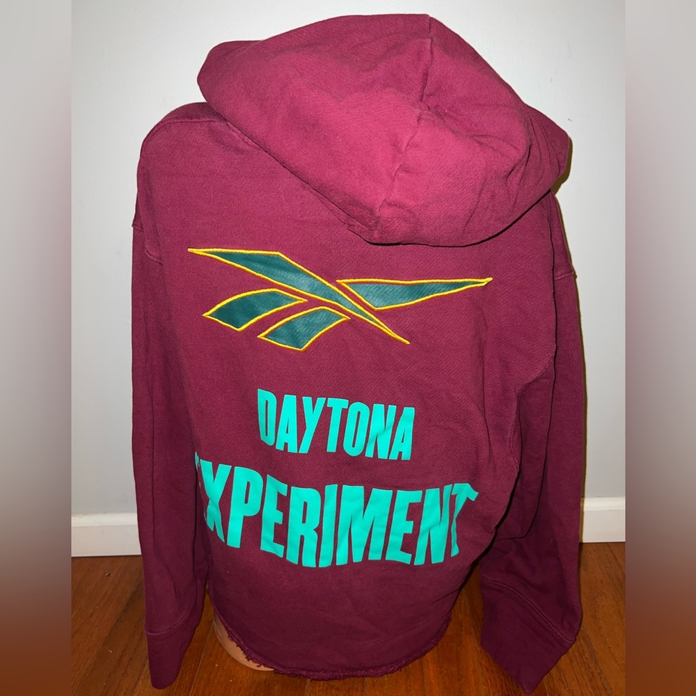 Reebook X Pyer Moss Oversize Hoodie maroon Daytona experiment logo